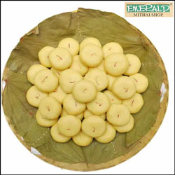 "Round shape Pineapple cake - 1kg , Flower basket - Click here to View more details about this Product